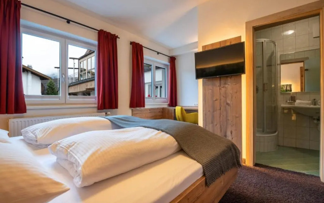 Hotel Tyrol