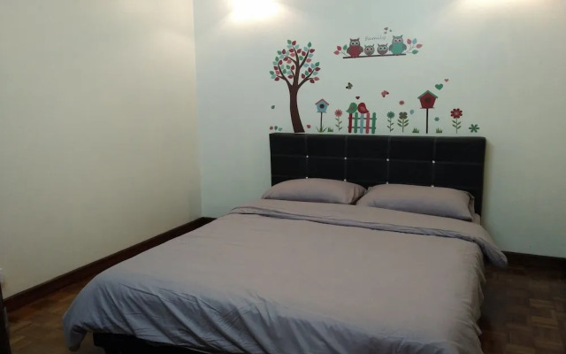 Malacca Sunshine Cottage