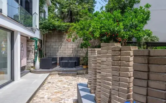 Xingyin Buli Homestay in Tiantai
