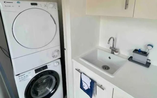 Maison avec piscine chauffée à 15mn de la plage