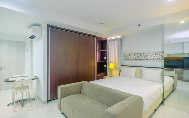 Tranquil Studio Azalea Apartment