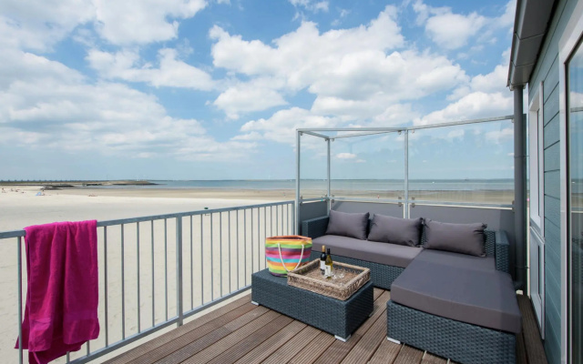 Beach House in Netherlands With Sea View