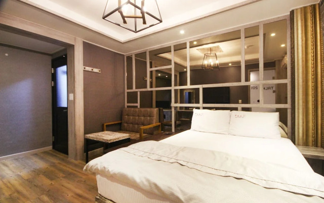 Daegu Duryu Siwolae Hotel