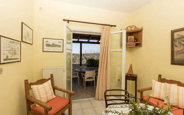 Artos Apartments