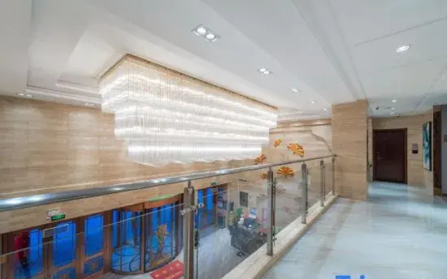 Wu Hua Tian Yue Hotel (Zhongwei Gulou South Street Branch)