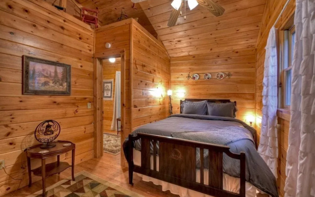 Grey Wolf Lodge