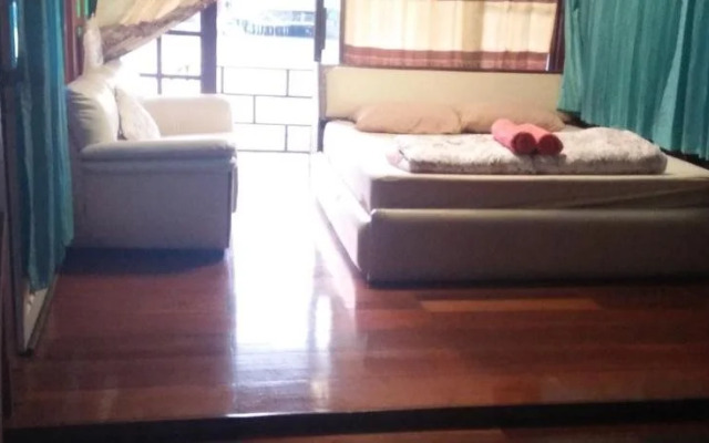 Baan Tangkwa
