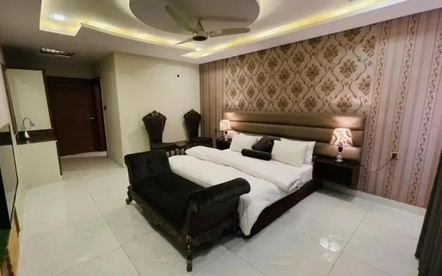 Golden Sand Hotel Rahim Yar Khan