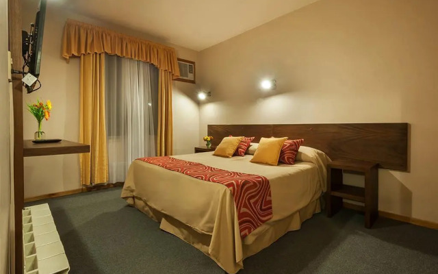 Hotel de la Cañada Mina Clavero