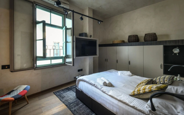 The Pearl of Jaffa Lux Apt by Sea N Rent