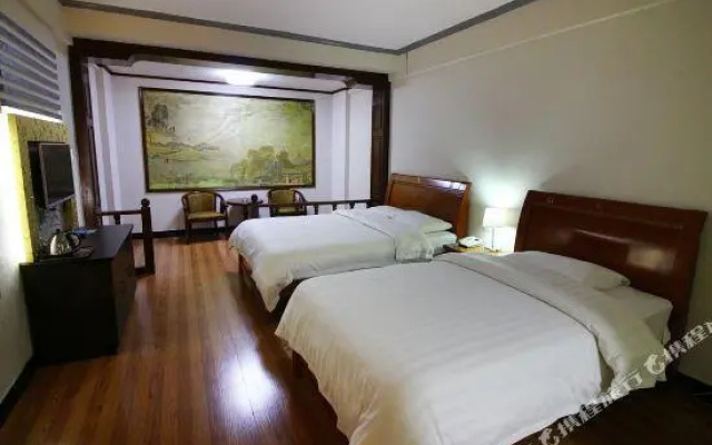 Zhuhai Gongbei Palace Hotel