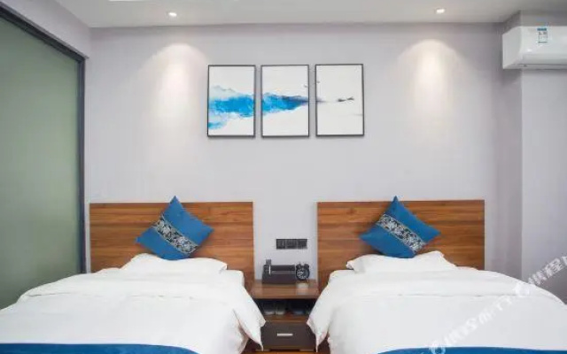 Ryan Hotel