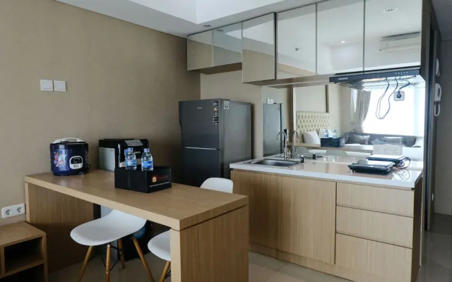 Good Choice Studio Apartment At Tamansari La Grande