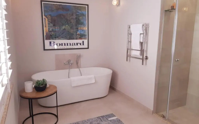 Amberhall Guesthouse