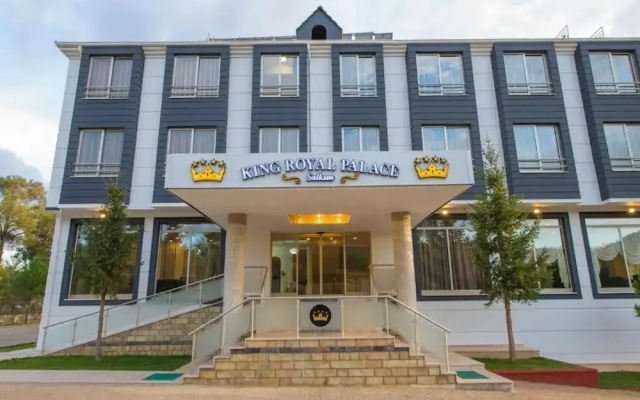 King Royal Palace salkım