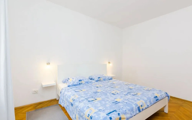 Apartment Leon