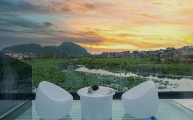 Yunding·Hanging Coffee Panoramic Hotel (Puxinqiao Branch, Puzhehei Scenic Area)