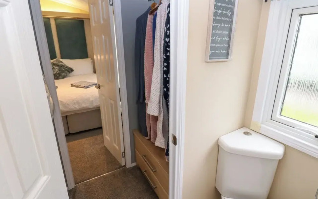 A and C Lodge-plot 21