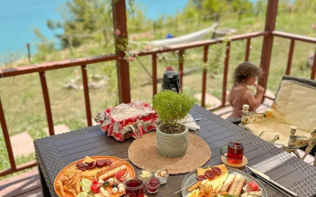 Lotus Gerze Tatil Evleri