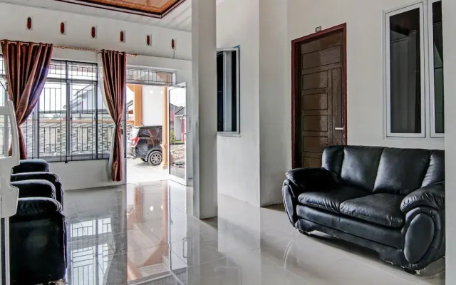 OYO 92081 Malora Homestay