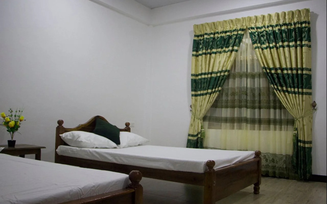 Nilaveli Star View Hotel
