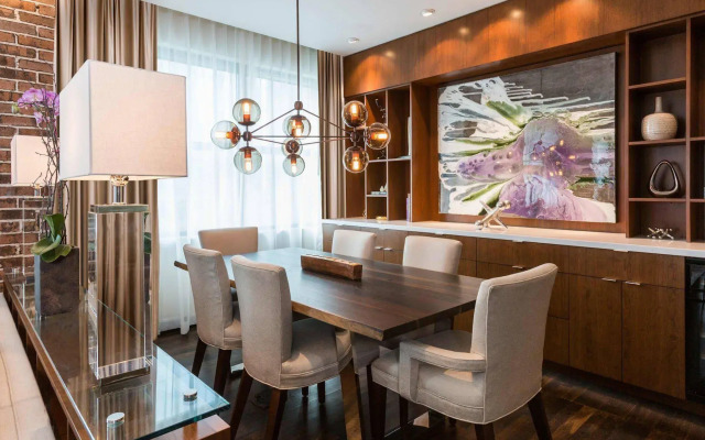 JW Marriott Houston Downtown