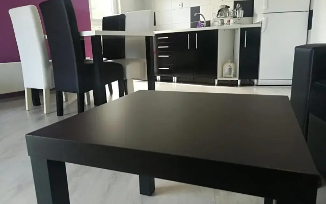 Apartment Triangle
