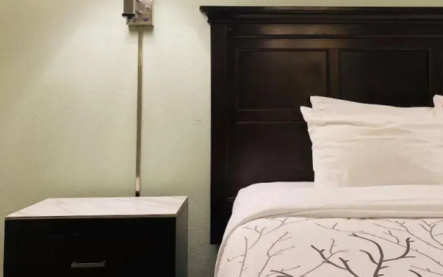 Salida Inn & Monarch Suites
