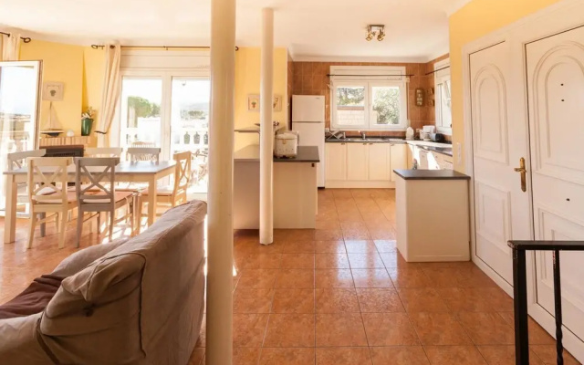 Lovely Villa in L'Escala Costa Brava with private Swimming Pool