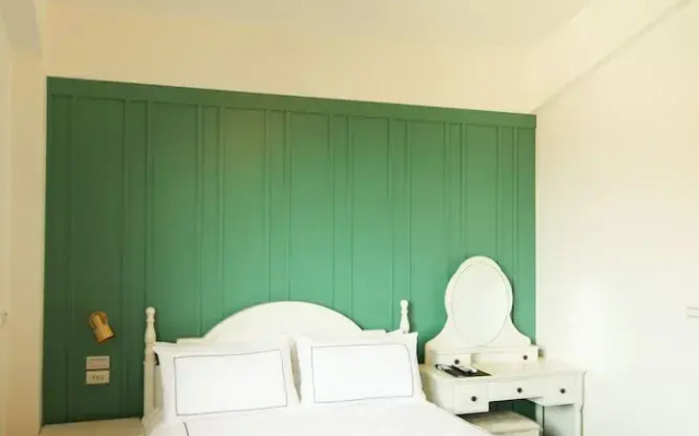 ZHEN GuestHouse