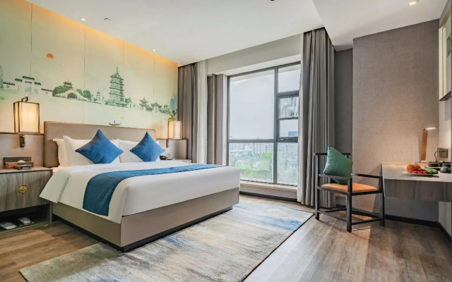 Rezen Dong Hotel