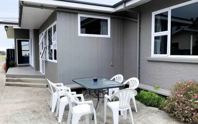 Central Garden Guest House