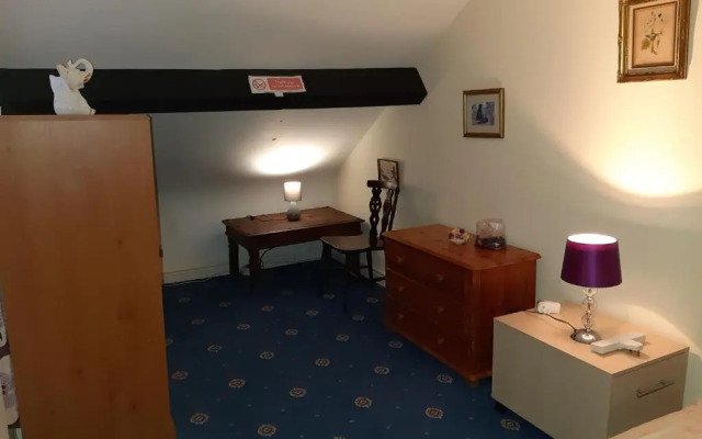 Phoenix Guest House