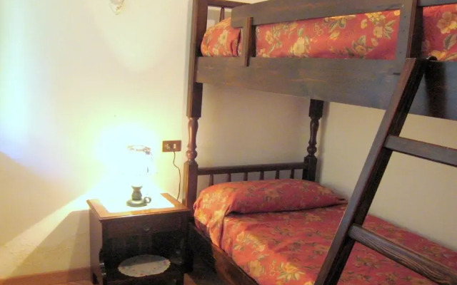 Cozy Holiday Home in Anfo Near Lake Idro