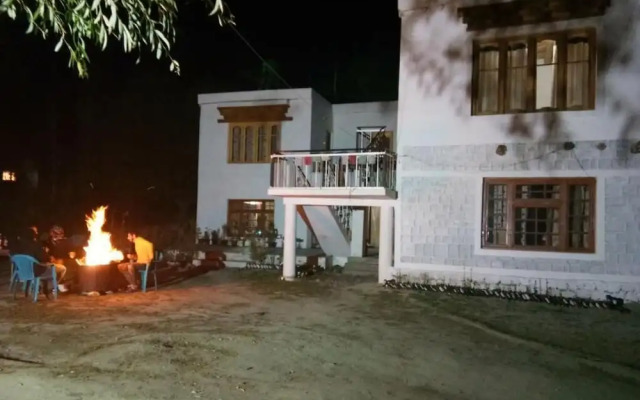 Wachan Guest House Hunder