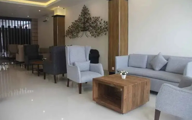 LARIZ Depari Hotel