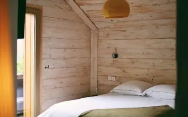 Hotel Les Cedres