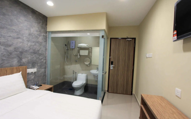 Era Plus Hotel