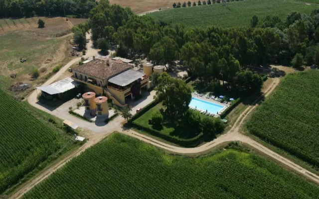 Agriturismo La Petrosa