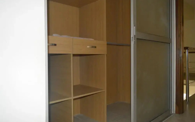 Pearl Apartments