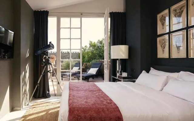 llimona suites