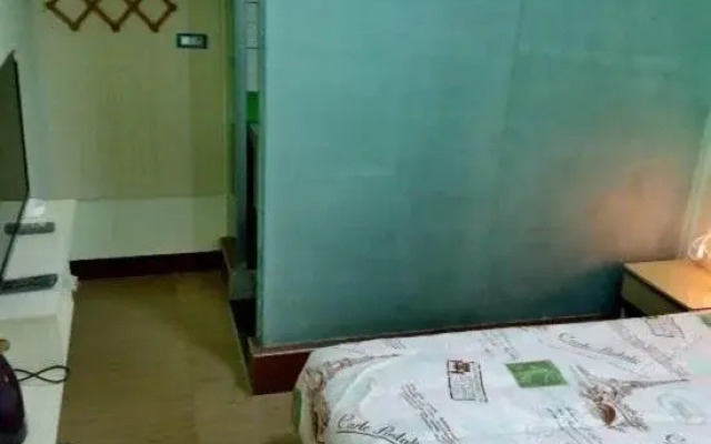 Huayin Lotto Hostel