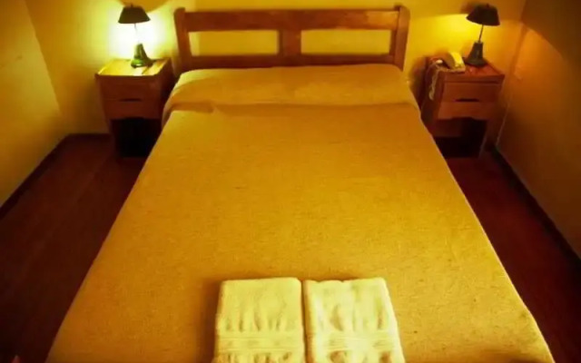 You! Hoteles