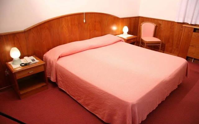 Hotel Roma