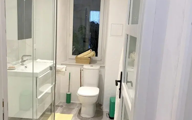 Apartment With 2 Bedrooms in Forcalquier, With Wifi