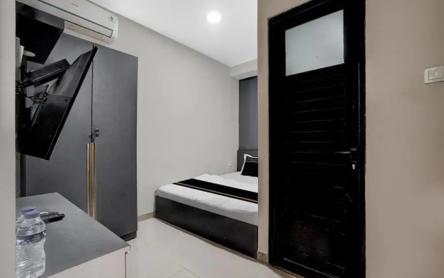 Collection O Yayah Residence