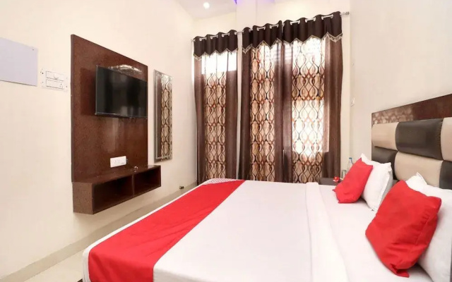 OYO 16494 Dhunna Guest House