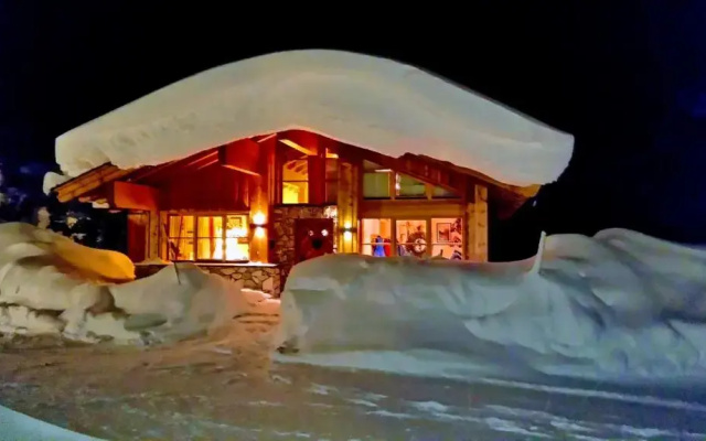 Chalet on the Lake