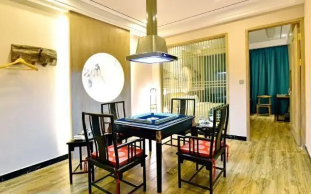 Yijiangnan Selected Hotel