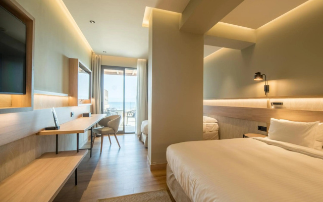 Отель Senseana Sea Side Resort & Aquadventure - All Inclusive